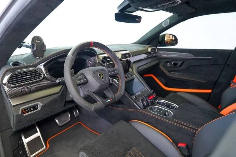 2023 Lamborghini Urus PERFORMANTE thumbnail 8