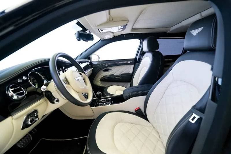 2016 Bentley Mulsanne SPEED thumbnail 8