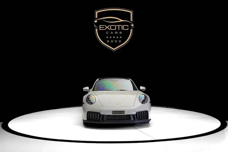 2025 Porsche 911 CARRERA GTS thumbnail 4
