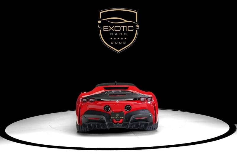 2021 Ferrari SF90 STRADALE thumbnail 3