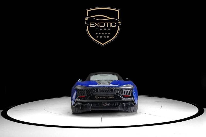 2023 McLaren Artura STANDARD thumbnail 4