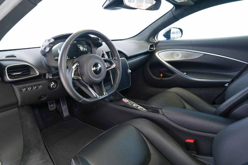 2023 McLaren Artura STANDARD thumbnail 7