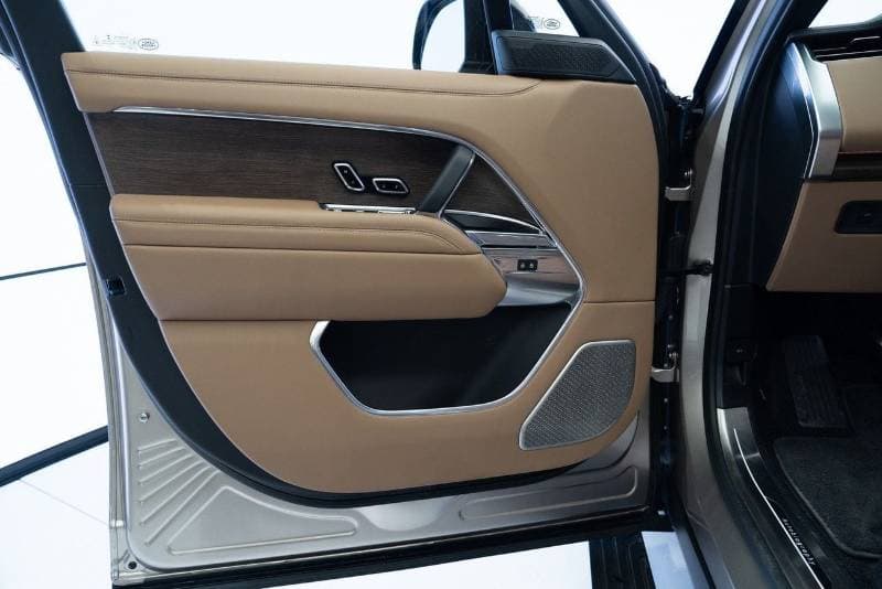 2023 Land Rover Range Rover AUTOBIOGRAPHY LWB P530 thumbnail 7