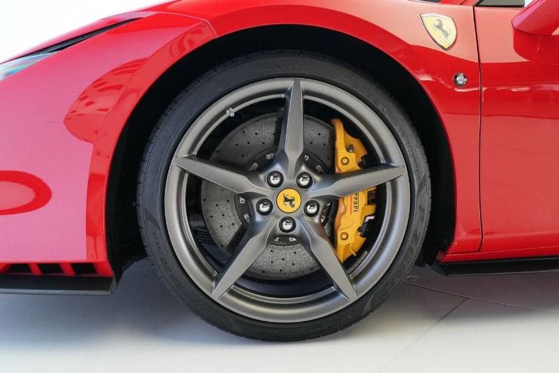 2022 Ferrari F8 Tributo STANDARD thumbnail 6