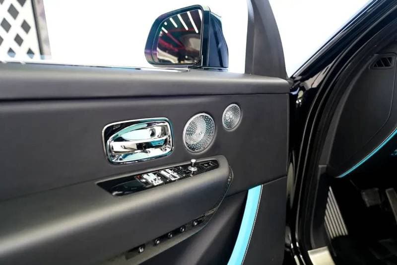 2024 Rolls Royce Cullinan BLACK BADGE thumbnail 6