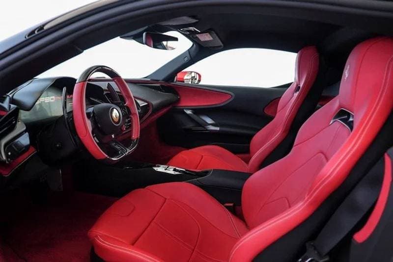 2022 Ferrari SF90 STRADALE thumbnail 4