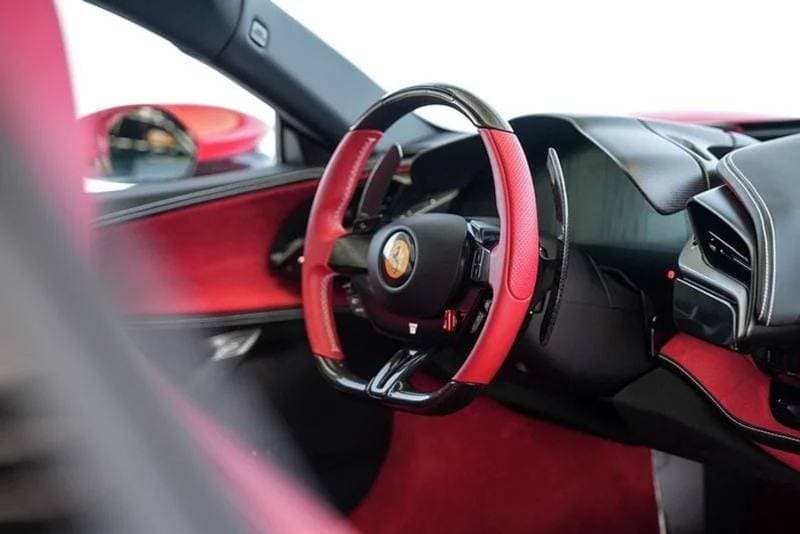 2022 Ferrari SF90 STRADALE thumbnail 7