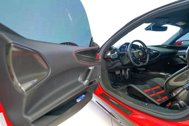 2021 Ferrari SF90 STRADALE thumbnail 3