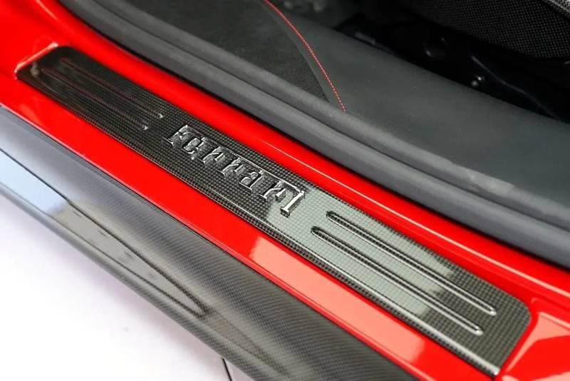 2021 Ferrari SF90 STRADALE thumbnail 5