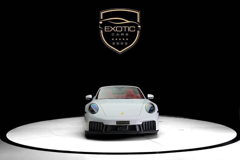 2026 Porsche 911 CARRERA GTS thumbnail 2