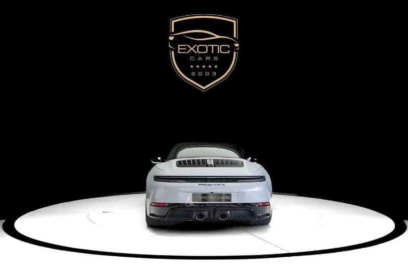 2026 Porsche 911 TARGA 4GTS thumbnail 2