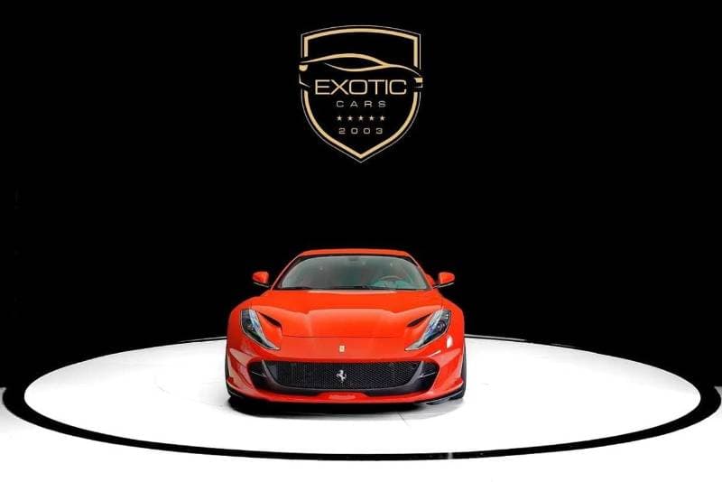 2019 Ferrari 812 SUPERFAST thumbnail 5