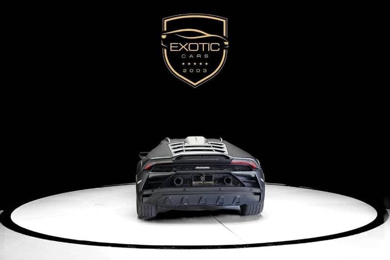 2023 Lamborghini Huracan STERRATO thumbnail 2