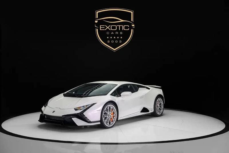2023 Lamborghini Huracan TECNICA