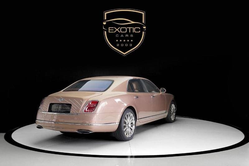 2018 Bentley Mulsanne thumbnail 4
