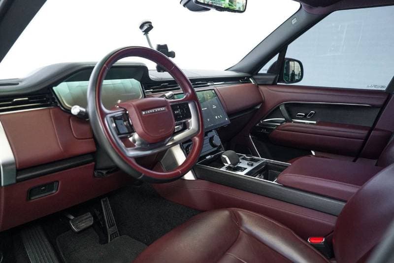 2022 Land Rover Range Rover VOGUE thumbnail 2