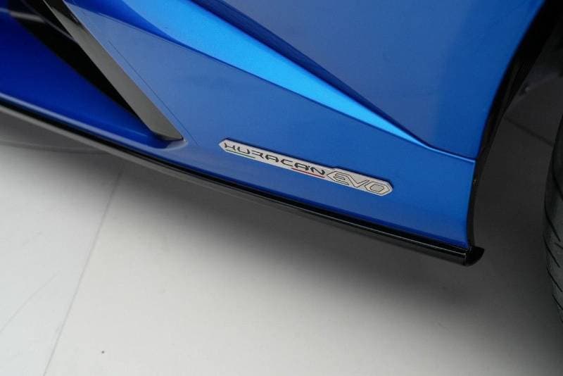 2020 Lamborghini Huracan EVO thumbnail 6