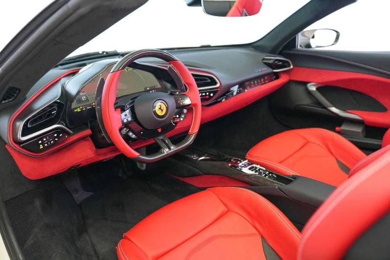 2025 Ferrari 296 GTS thumbnail 4
