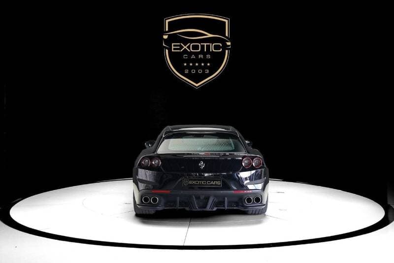 2020 Ferrari GTC4 LUSSO thumbnail 2