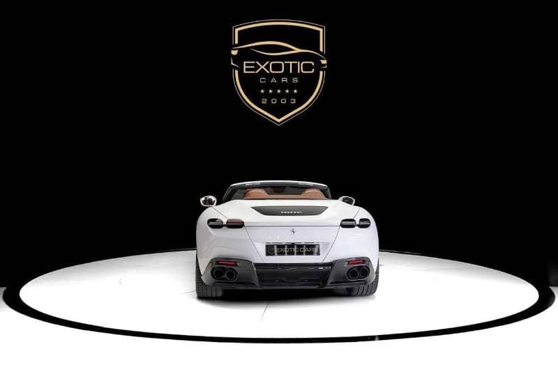 2024 Ferrari Roma STANDARD thumbnail 2
