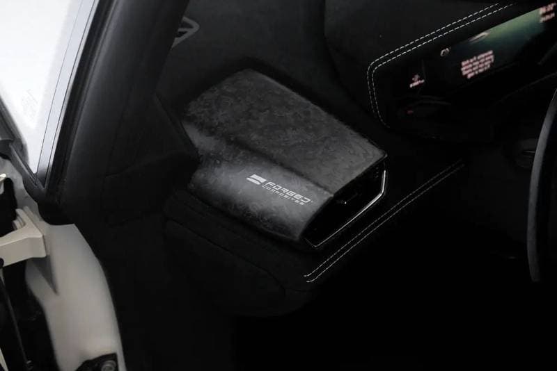 2018 Lamborghini Huracan PERFORMANTE thumbnail 8
