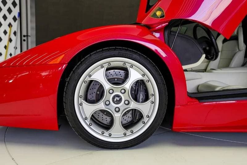 2003 Lamborghini Murcielago STANDARD thumbnail 7