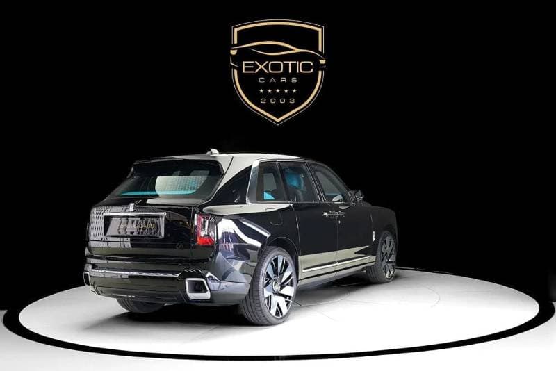 2026 Rolls Royce Cullinan BLACK BADGE thumbnail 3