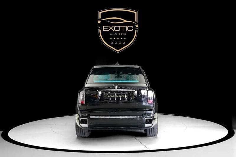 2026 Rolls Royce Cullinan BLACK BADGE thumbnail 2