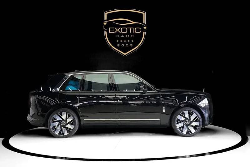 2026 Rolls Royce Cullinan BLACK BADGE thumbnail 4