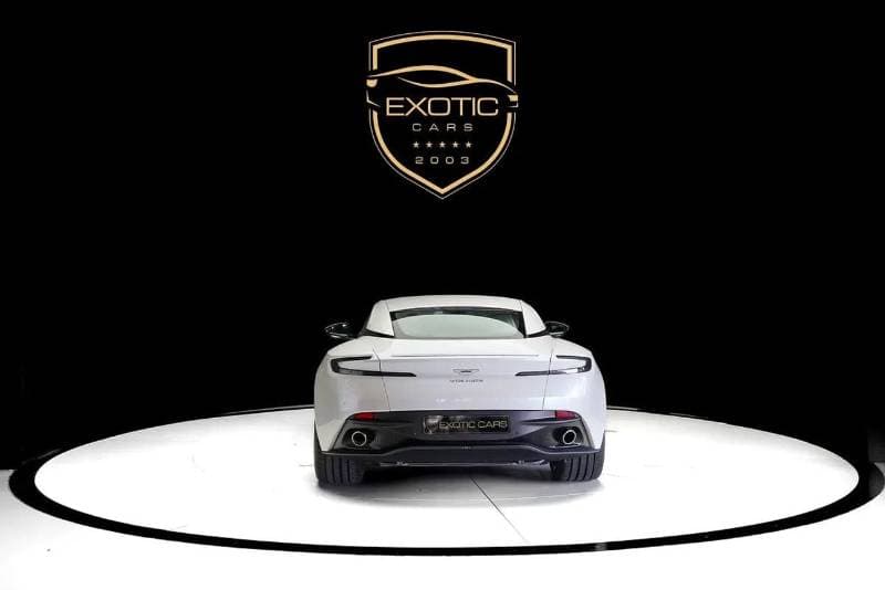 2019 Aston Martin DB11 AMR thumbnail 5
