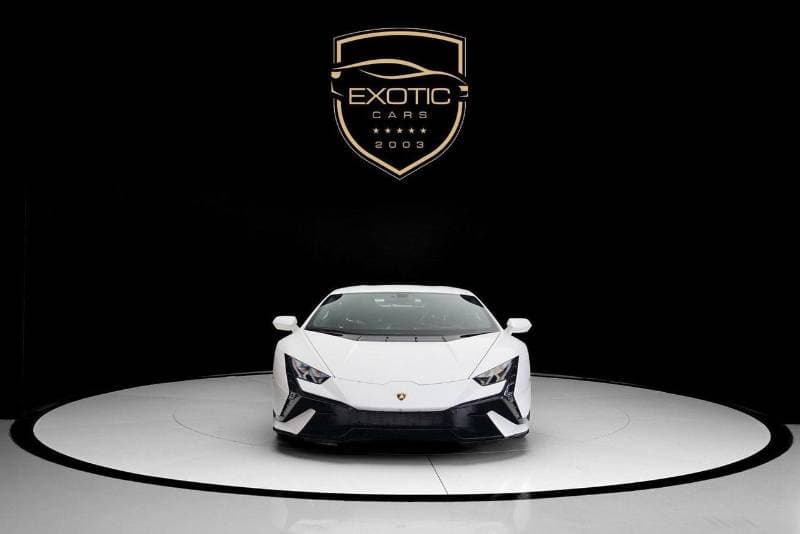 2023 Lamborghini Huracan TECNICA thumbnail 2