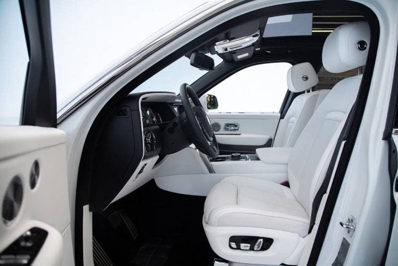 2019 Rolls Royce Cullinan thumbnail 7