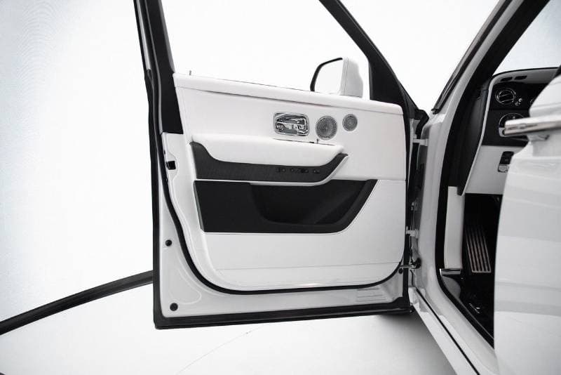 2019 Rolls Royce Cullinan thumbnail 8