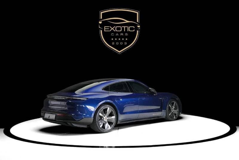 2021 Porsche Taycan TURBO S thumbnail 4