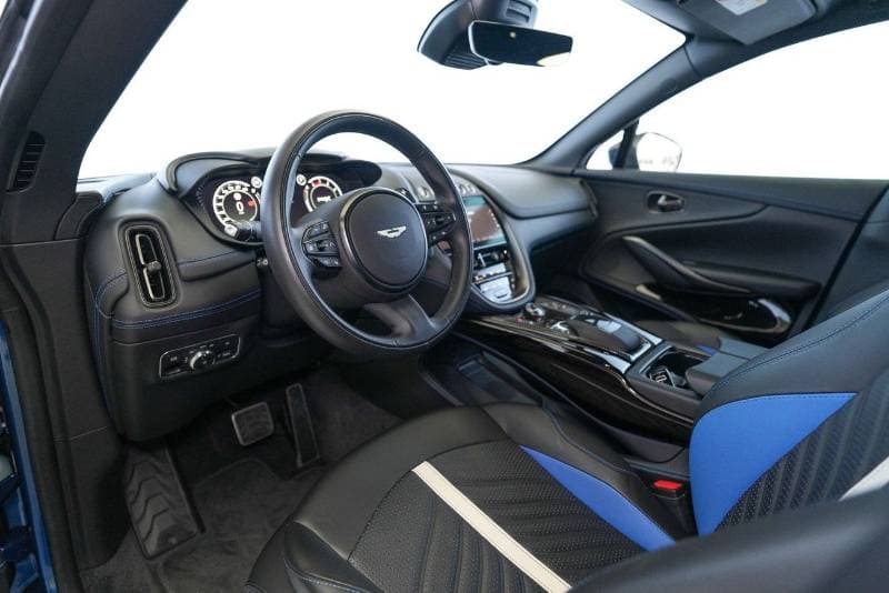 2023 Aston Martin DBX STANDARD thumbnail 8