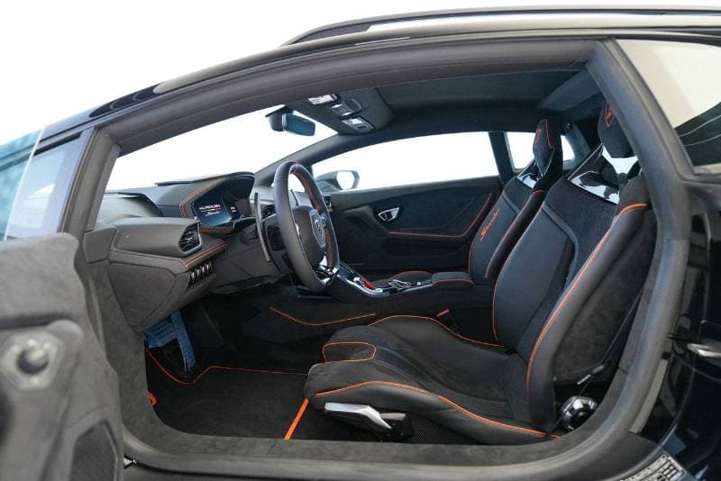 2023 Lamborghini Huracan STERRATO thumbnail 3