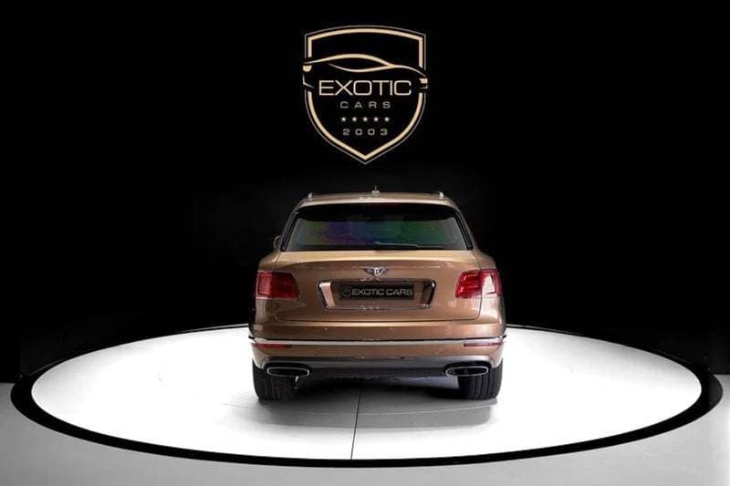 2017 Bentley Bentayga W12 thumbnail 5