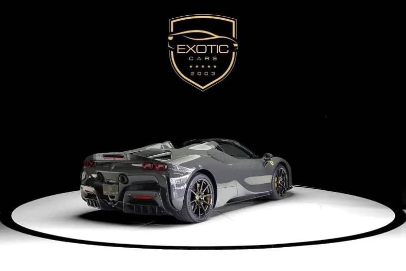 2023 Ferrari SF90 SPIDER thumbnail 3