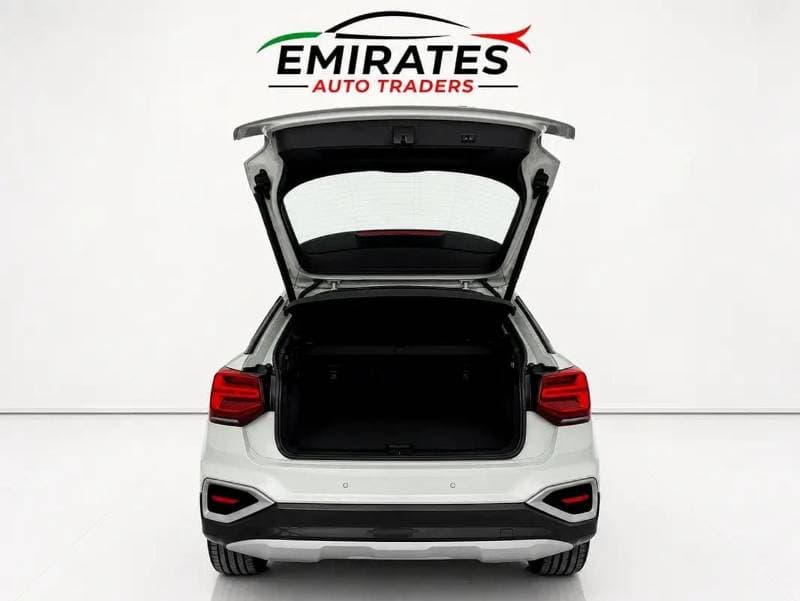 2025 Audi Q2 35 TFSI thumbnail 7