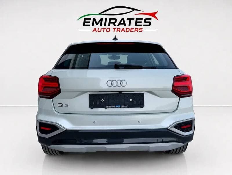 2025 Audi Q2 35 TFSI thumbnail 5