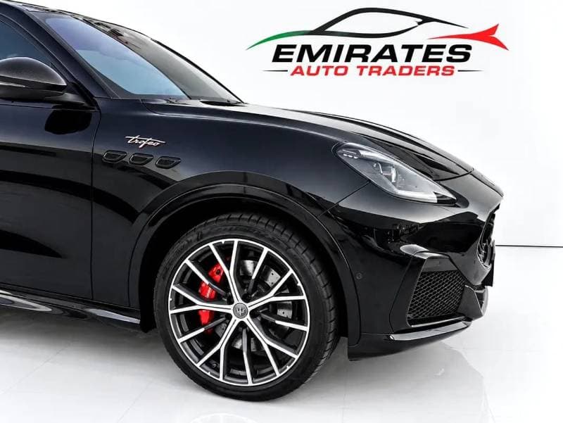 2024 Maserati Grecale TROFEO thumbnail 4