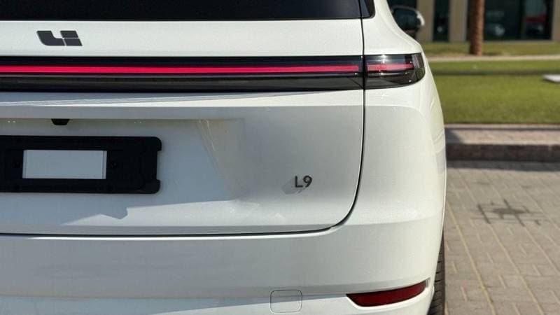 2025 Li Auto L9 ULTRA thumbnail 7