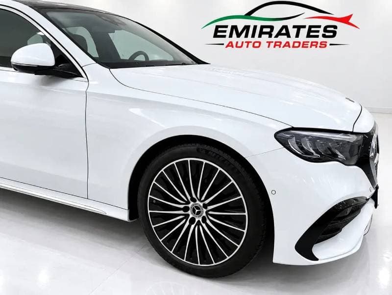 2026 Mercedes Benz E200 STANDARD thumbnail 4