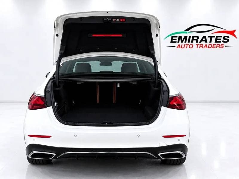 2026 Mercedes Benz E200 STANDARD thumbnail 8