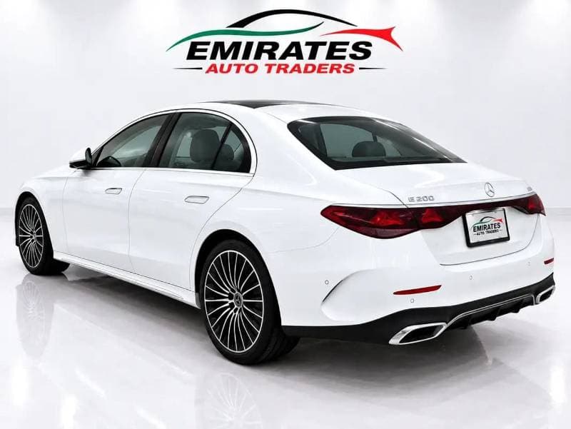 2026 Mercedes Benz E200 STANDARD thumbnail 7