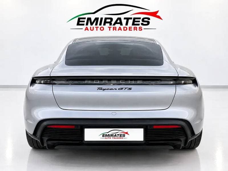 2023 Porsche Taycan GTS thumbnail 6