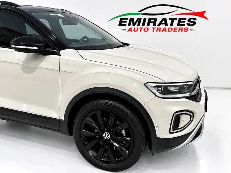 2024 Volkswagen T ROC STYLE thumbnail 4