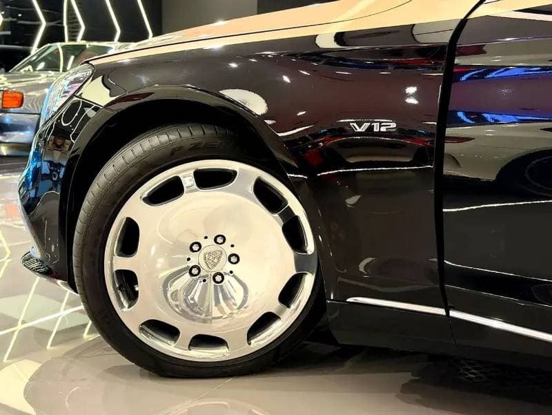 2016 Mercedes Maybach S600 Maybach thumbnail 5