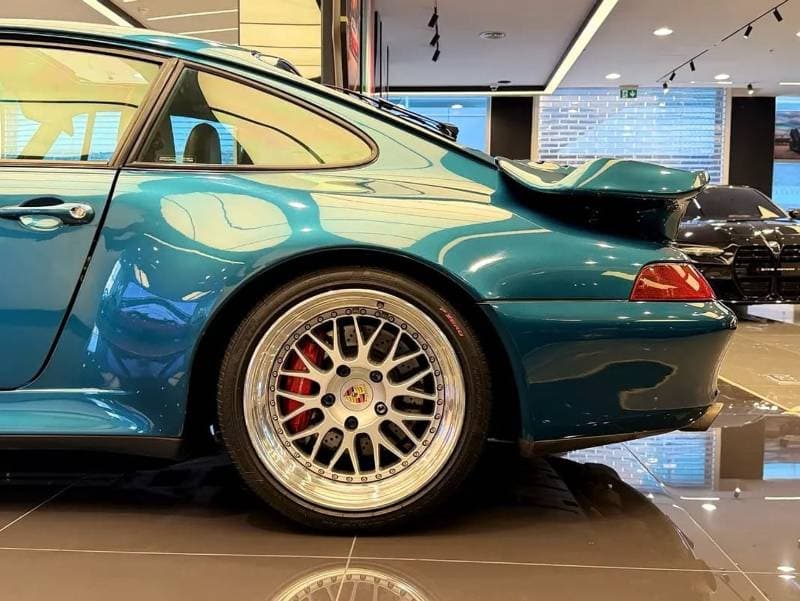 1996 Porsche 911 thumbnail 3