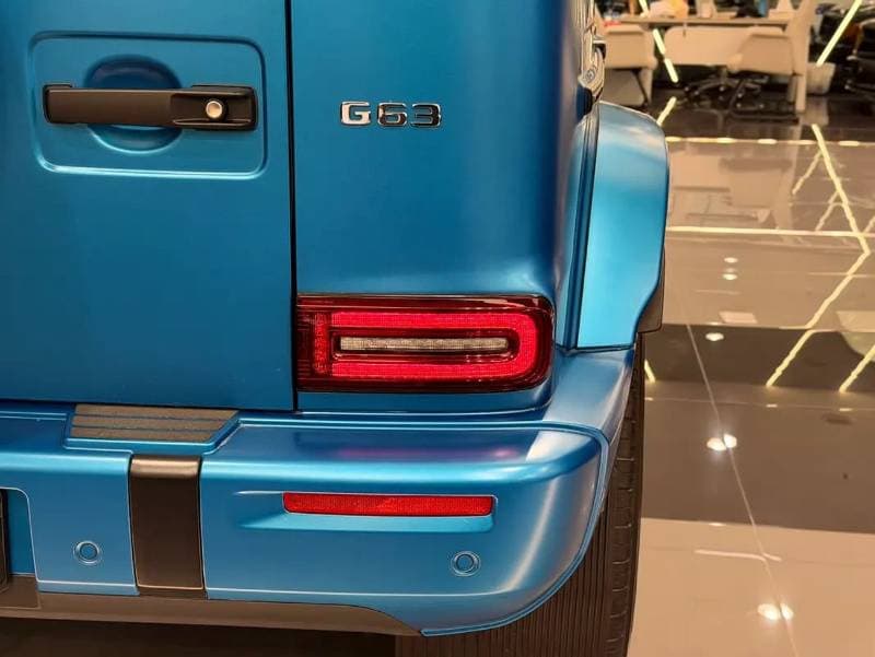 2025 Mercedes Benz G63 AMG STANDARD thumbnail 6